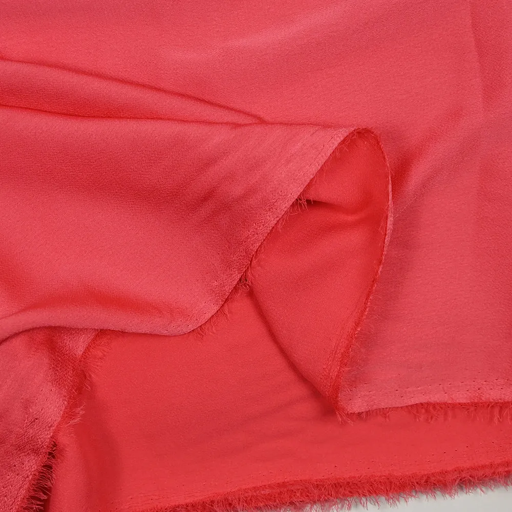 Crêpe satin de polyester rose