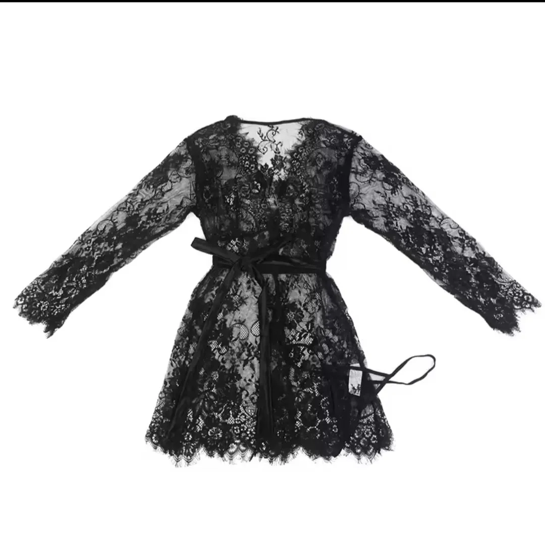 Queen Eyelash Laced Dressing Robe