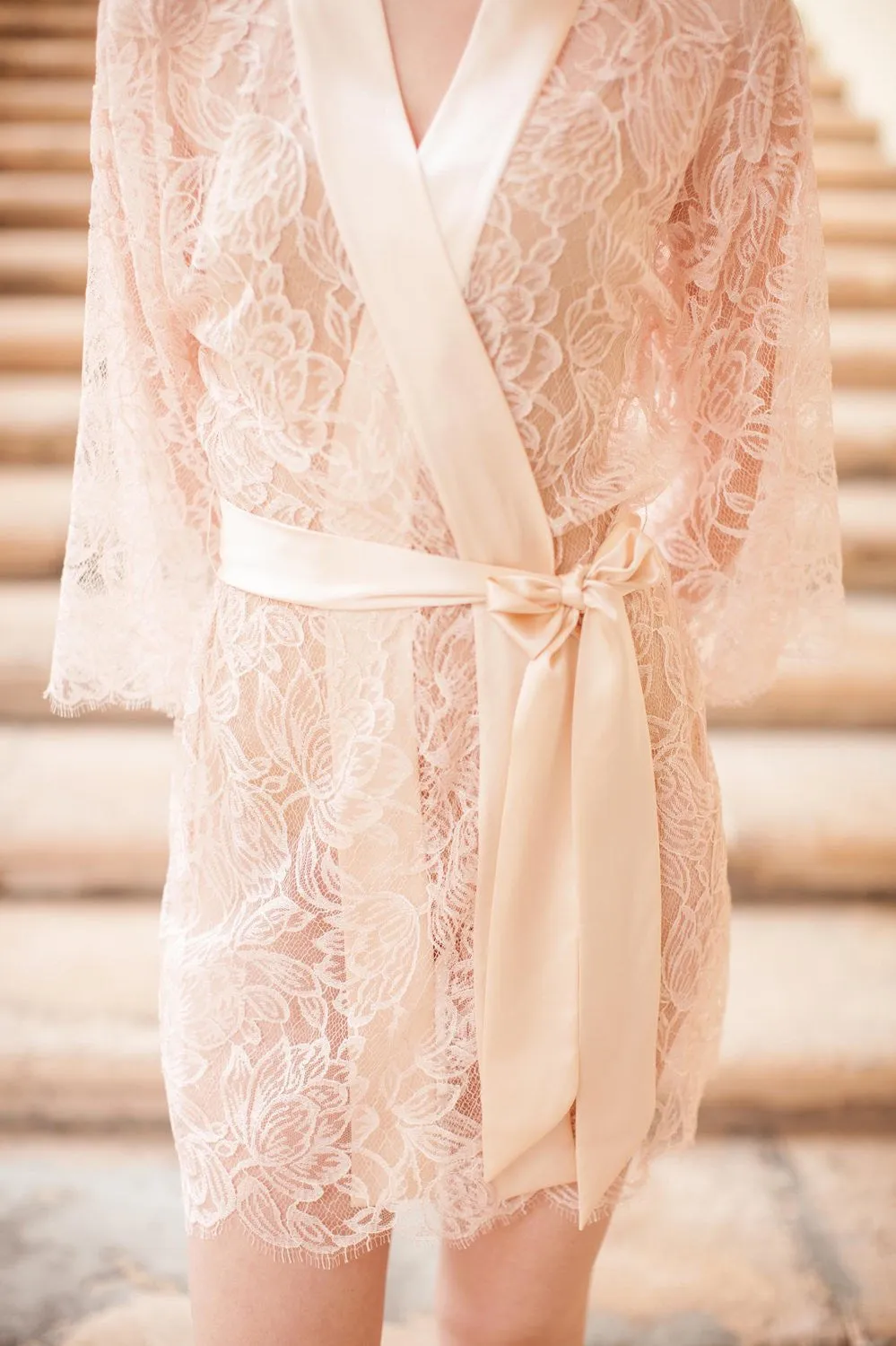 Tulip French Lace & Silk Kimono Robe in Blush Pink